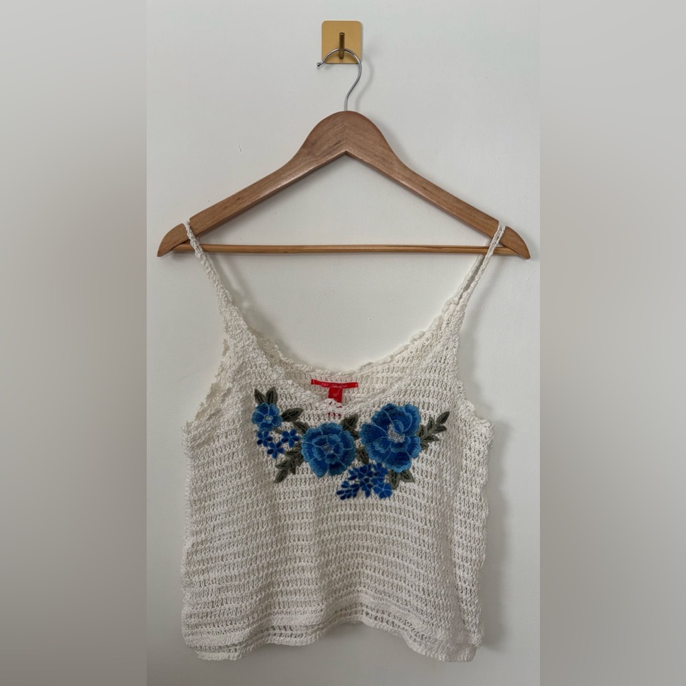 Medium Chelsea & Violet Cotton‎ White Crochet Lace Floral Boho Crop Tank Top